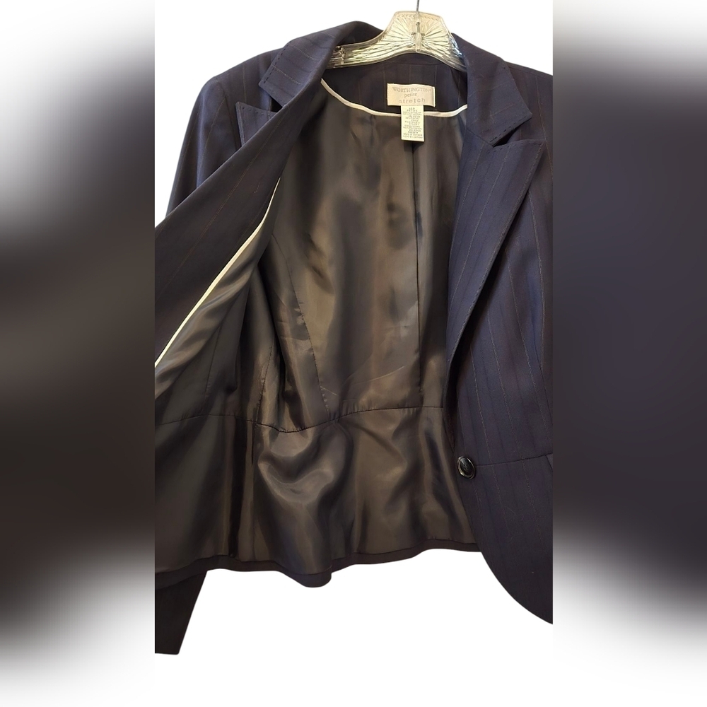 Worthington Petite 2-Piece Navy Pinstripe Pantsuit - Size 14P Vintage - Picture 3 of 8